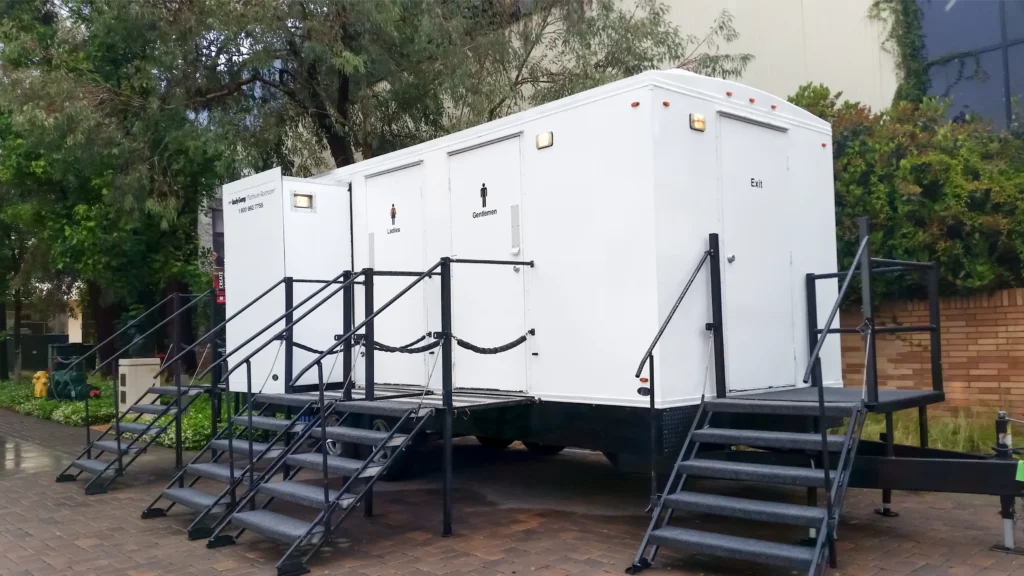 Portable Toilet Rentals & Servicing – Clean, Reliable Solutions for Any Event or Job Site